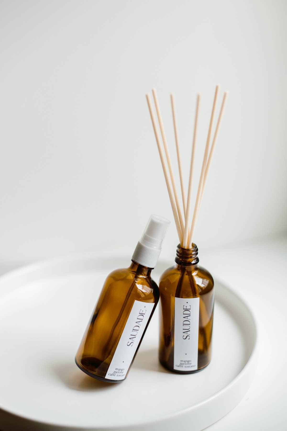 La Calathea - Wholesale Room & Linen Spray - Saudade Fragrance2