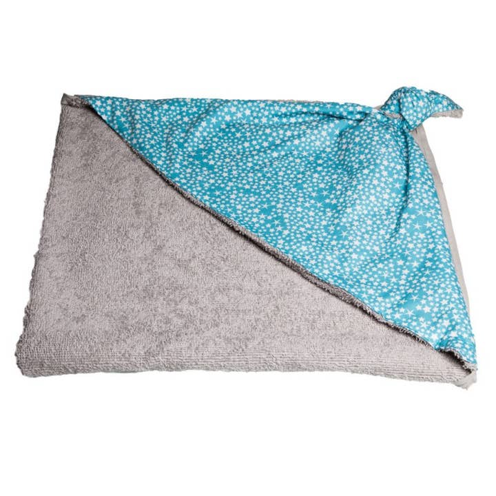 Blå stjerner badehåndklæde for engroshandel hos CHOUCHOUETTE