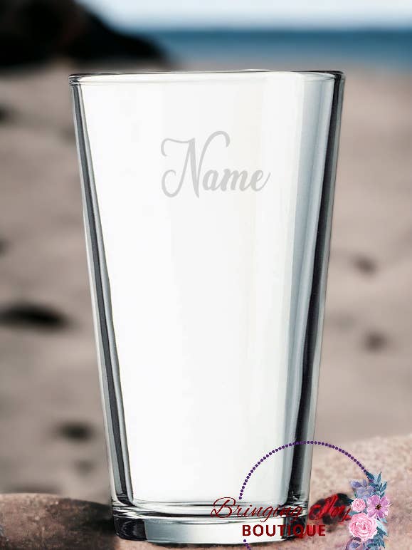 Verres à bière sablés de 16 oz pour la vente par Bringing Joy Boutique