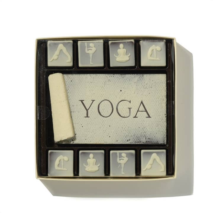 Coffret cadeau de yoga au chocolat pour la vente par Choc on Choc