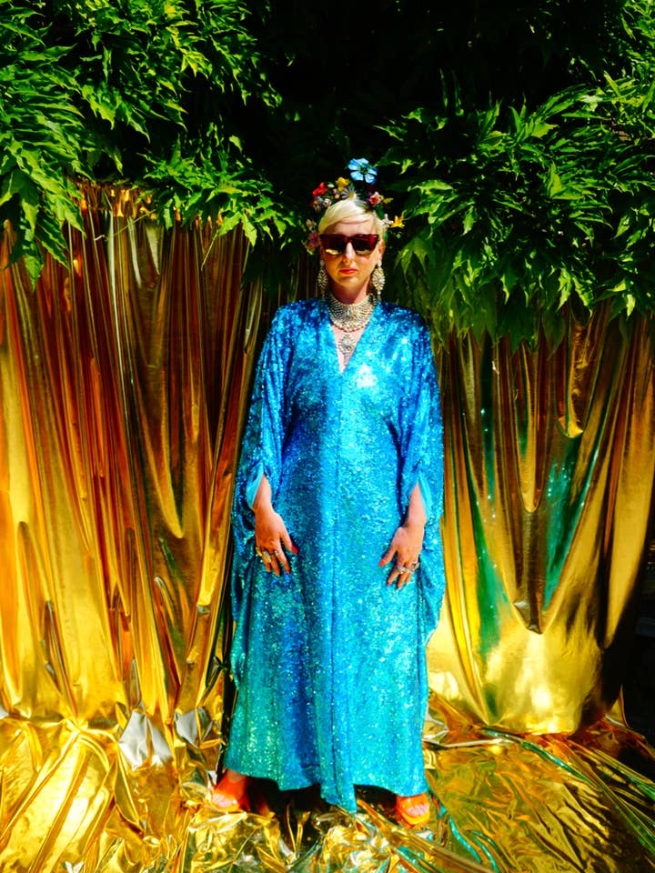 Fumbalinas - Vente Caftan – femme - Robe Caftan Maxi en Sequins Holographiques Turquoise / Kimono Robe17