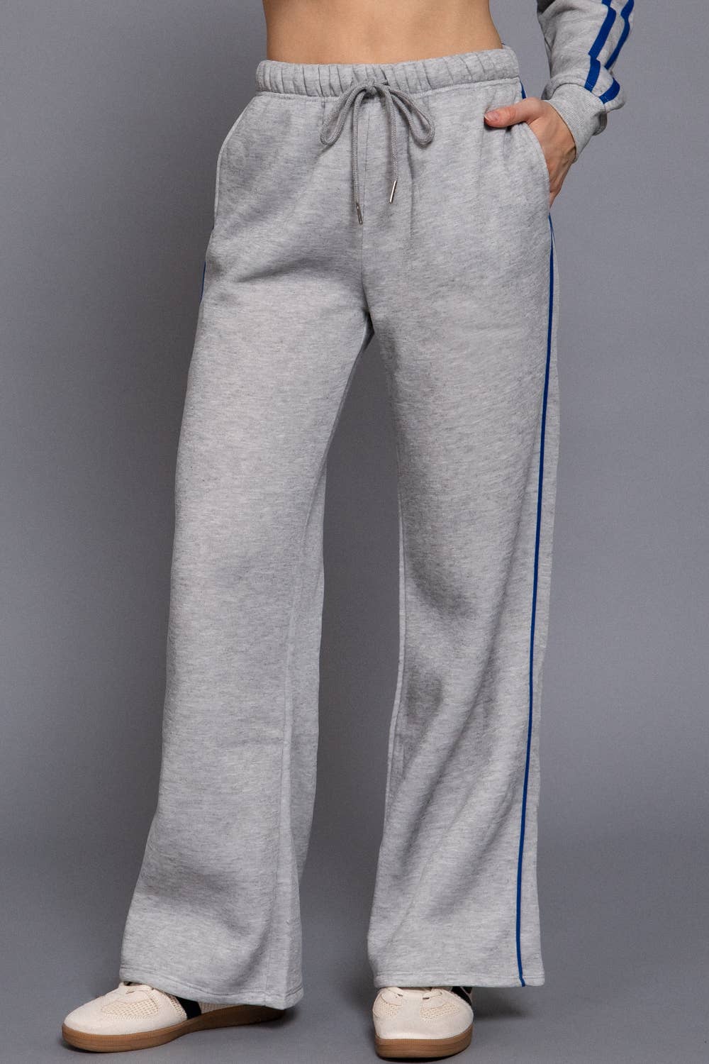 Active Basic | Active USA – calças de treino - Mulher por atacado – Calças de Treino com Detalhe de Linha em Contraste1