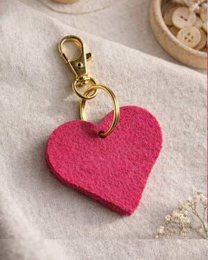 Scandinavian Hearts - Wholesale Purse/Bag Accessory - Women's - Felt Heart Purse Charm Minimalist Ksychain16