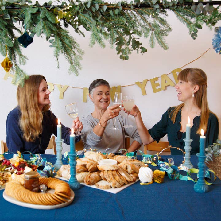 Talking Tables UK - Wholesale Bunting/Garland - Happy New Year Garland Decoration | 2m |4
