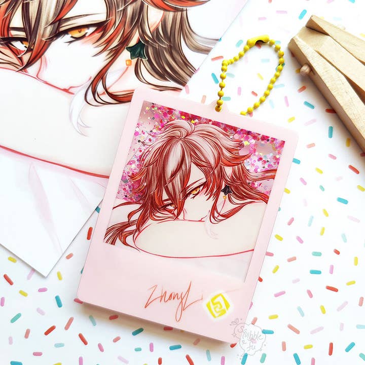 Zhongli endormi | Genshin Impact | Breloques Polaroid 3D pour la vente par squibblefu