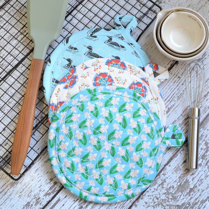 Handmade Hotpad, SewMuchMoreStore Fabric, Embroidered Trivet for wholesale by SewMuchMoreStore