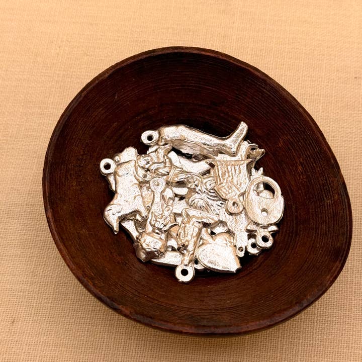 Tesoros Trading Company - Wholesale Ornament - Shiny New Milagros, Mexico