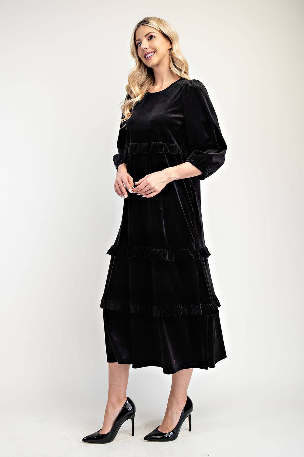 Celeste Clothing – wholesale Klänning - Dam – PLUS SIZE ELEGANT BLYGSAM KLÄNNING I SAMMET -MD33897-PL49