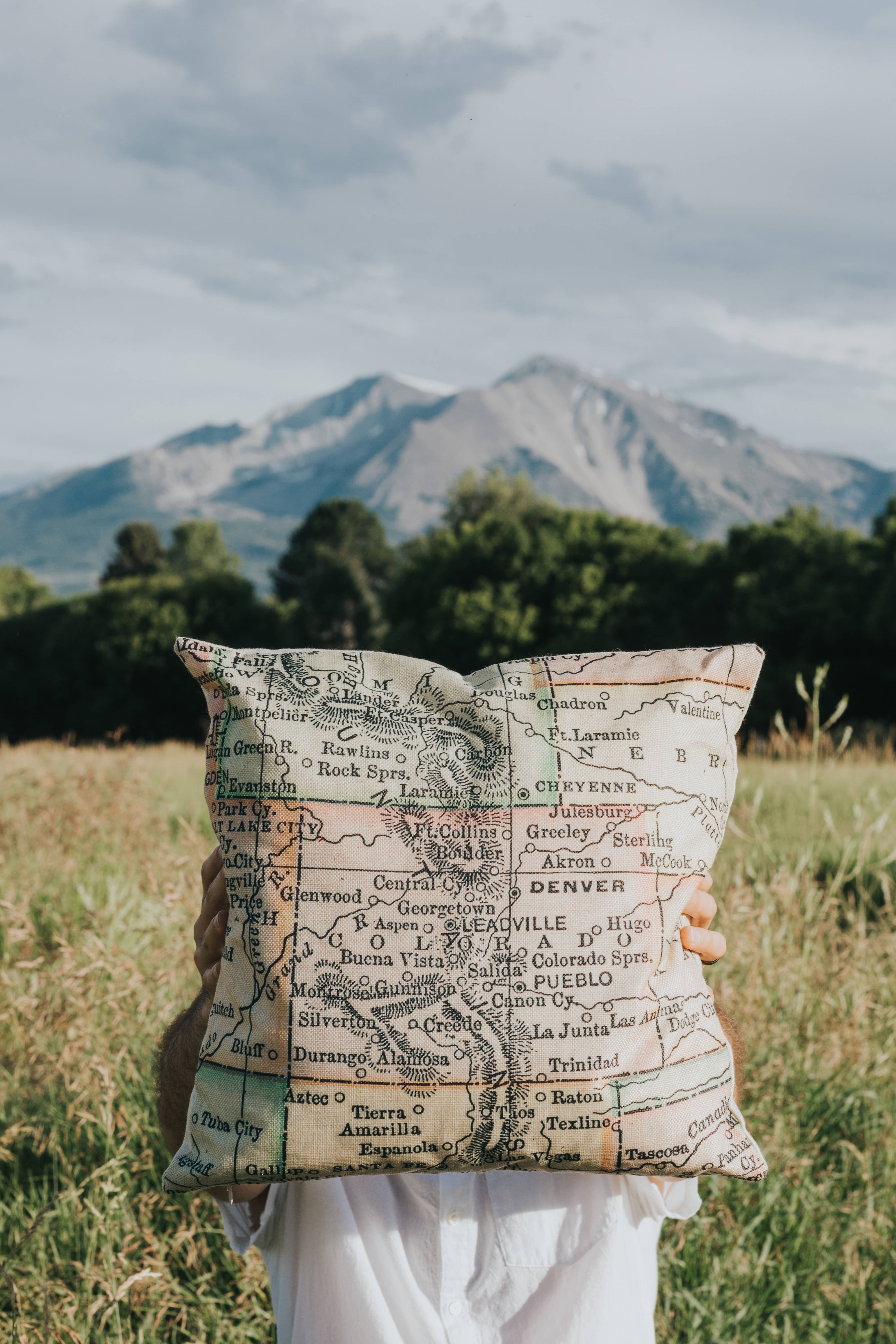 Daisy Mae Designs - Wholesale Throw/Decorative Pillow - Custom Map Pillow Decorative Throw Pillow Choose Any Town8