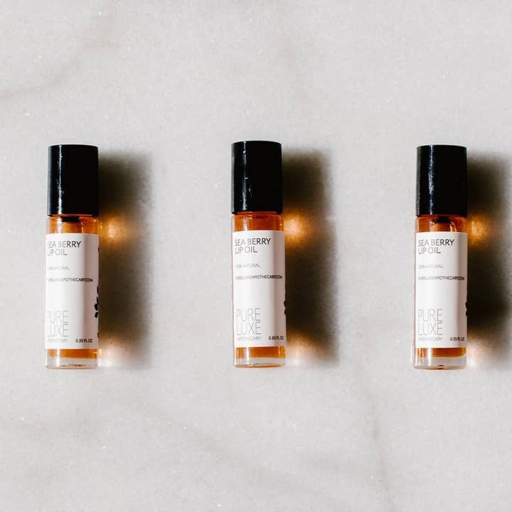 Huile pour les lèvres aux baies de mer pour la vente par Pure Luxe Apothecary