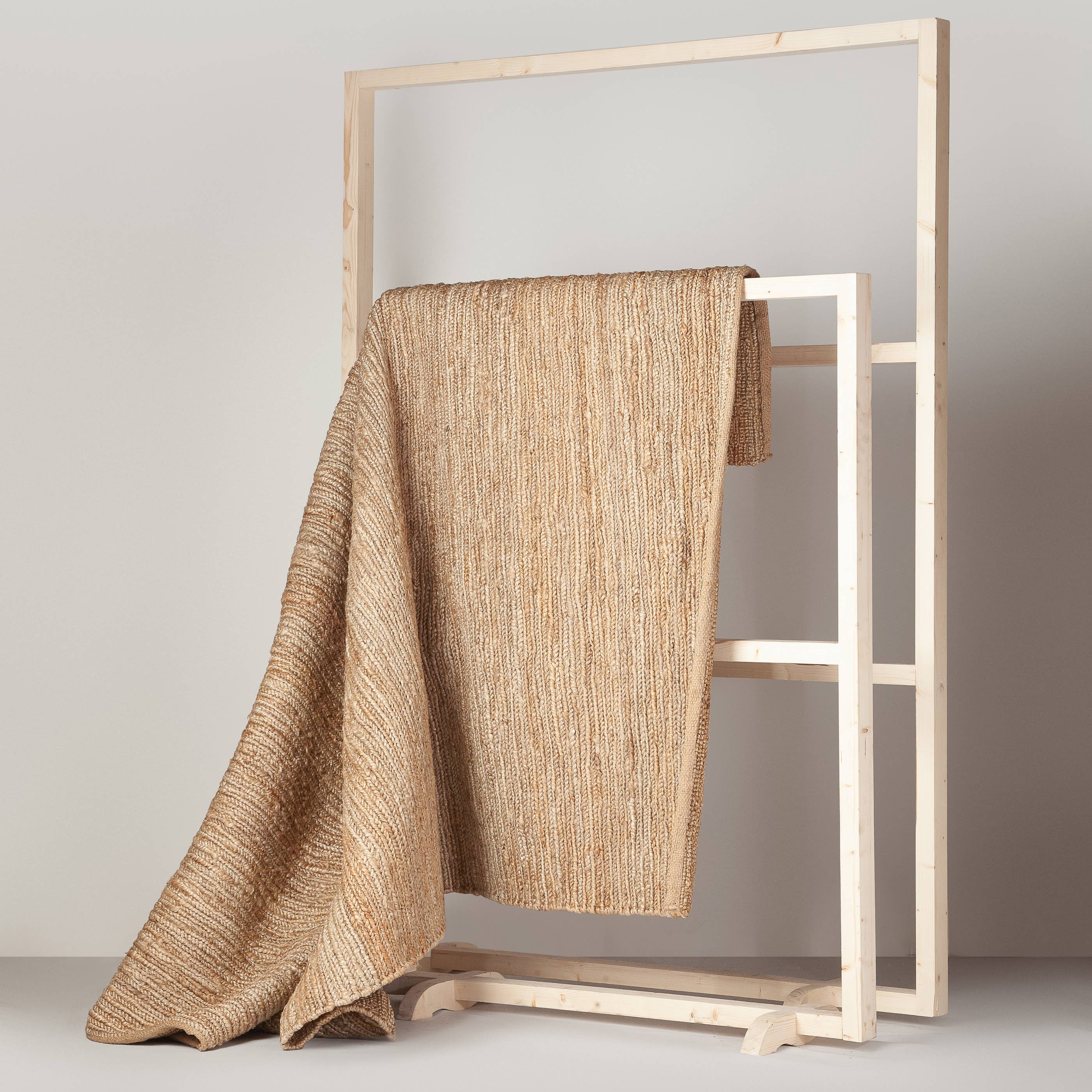 Dareels – Engroshandel Løst tæppe – ASPRE tæppe i 100 % naturlig jute, håndknyttet og vævet i soumak-sting3