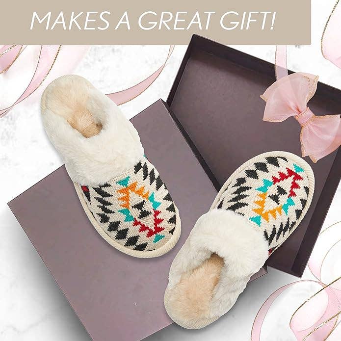 Funky Junque - Wholesale Pantoffels - Dames - Pluche pantoffels - Aztec - Beige4