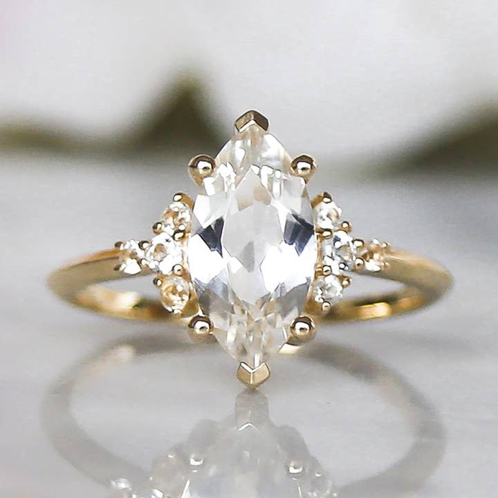 La Kaiser – Großhandel Mehrsteinige Ringe – Wunderlicher Traumring aus massivem Goldtopas0