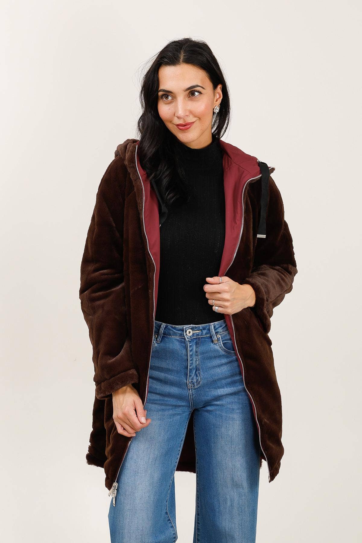 Attrait Paris - Wholesale Parka - Women's - Long hooded parka, reversible fur (Copy)13