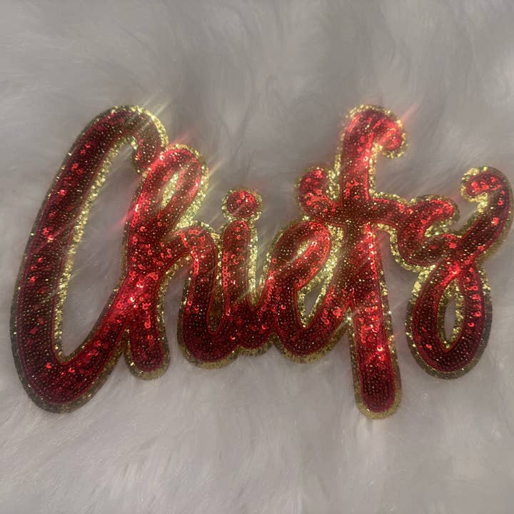 sequinandstiches - Vente Écusson - Patch Chiefs, écusson à paillettes, support doré à paillettes, écusson thermocollant, écusson Game Day, écusson de mascotte de lycée, écusson à faire soi-même2