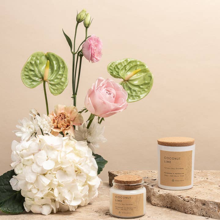 Velvety - Wholesale Jar/Filled Candle - Coconut lime vegan soy candle1