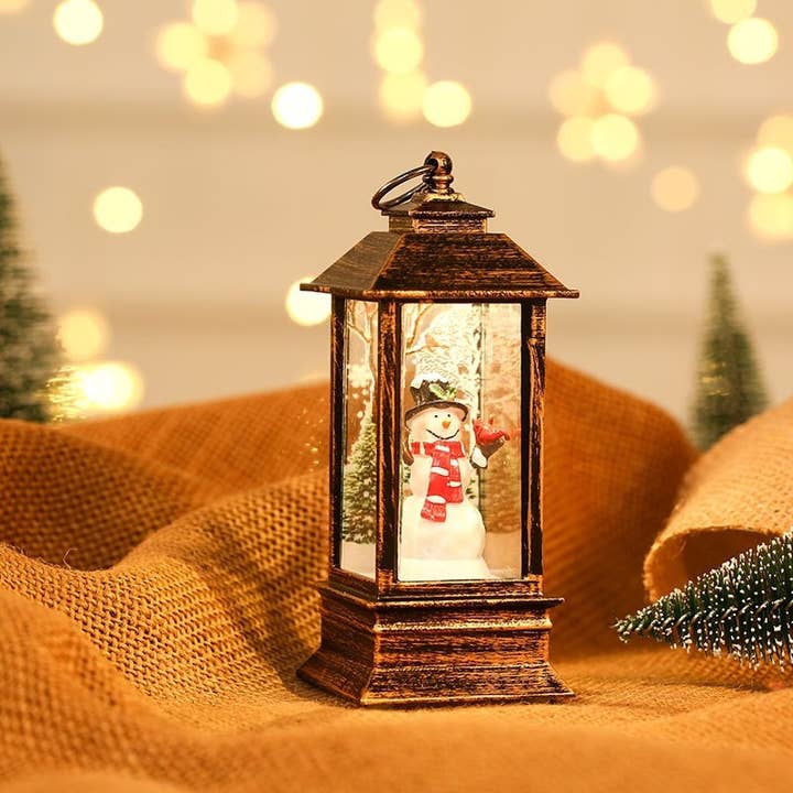 UZ Wholesale Store - Wholesale Christmas Decoration - Christmas Lights And Oil Lamps In Unwatered Phone Booth4