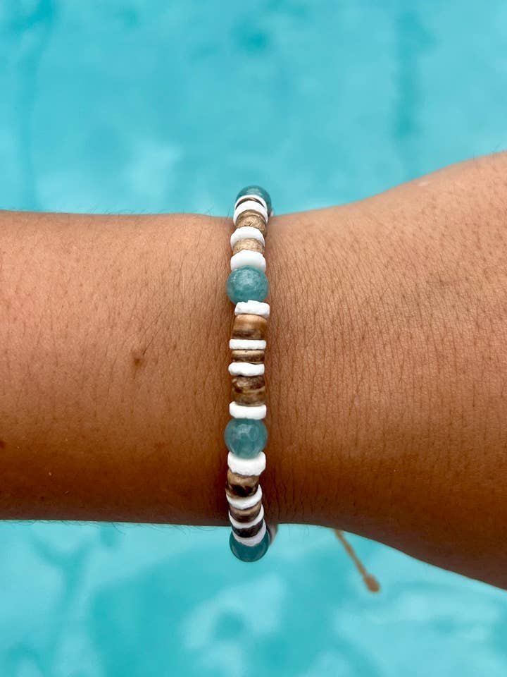 Pulsera Hali | Joyería Boho de Playa para Surfistas | Conchas Puka para venta al por mayor de HALT