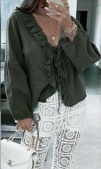 LORIANE – Camisa com botões no colarinho – Mulher por atacado – Camisa de algodão com amarração e nó, tamanho único7