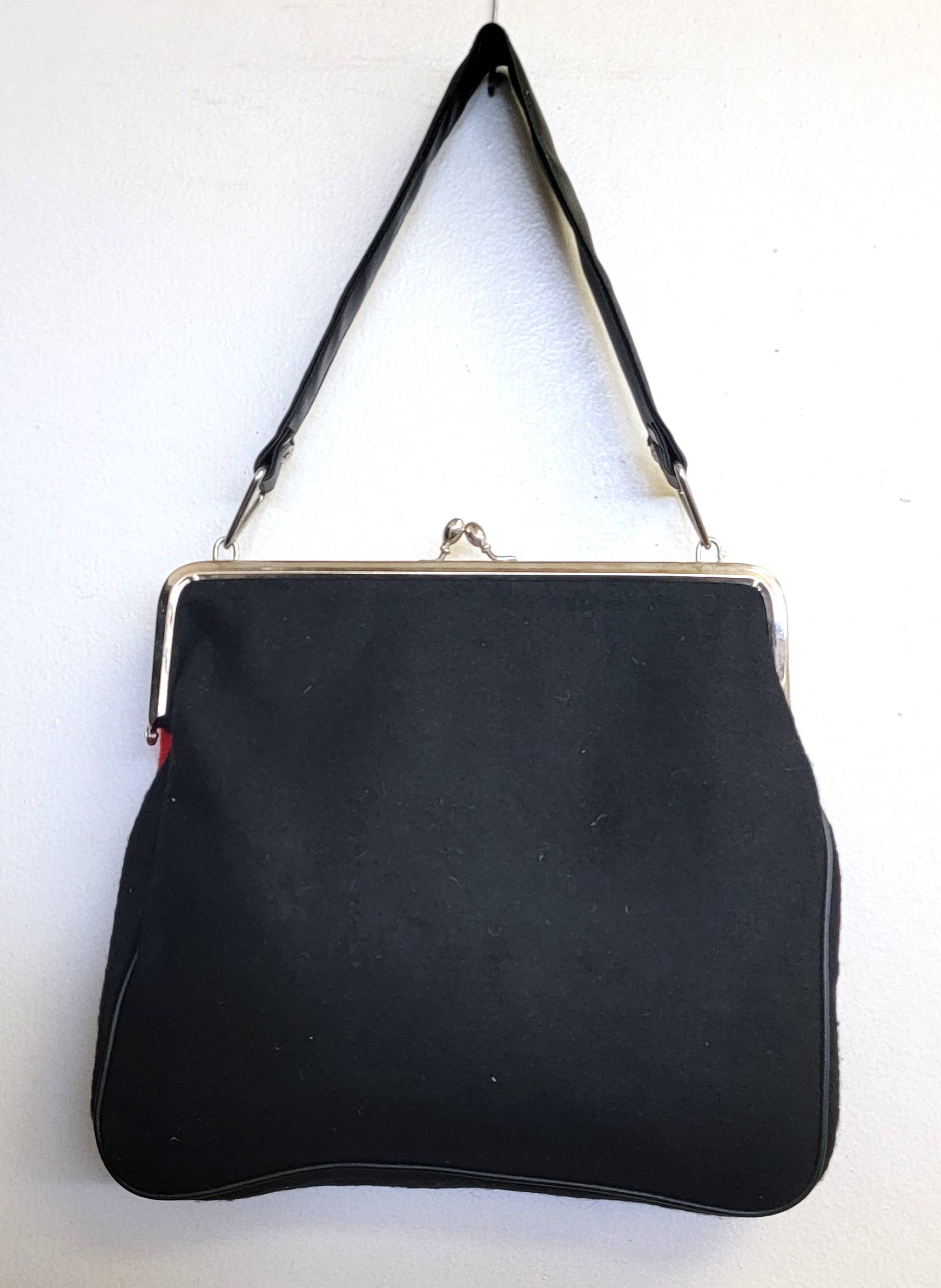 Ricki designs - Wholesale Shoulder Bag - Women's - FALL WOOL FELT GEOMETRICAL BLACK RED BAG2