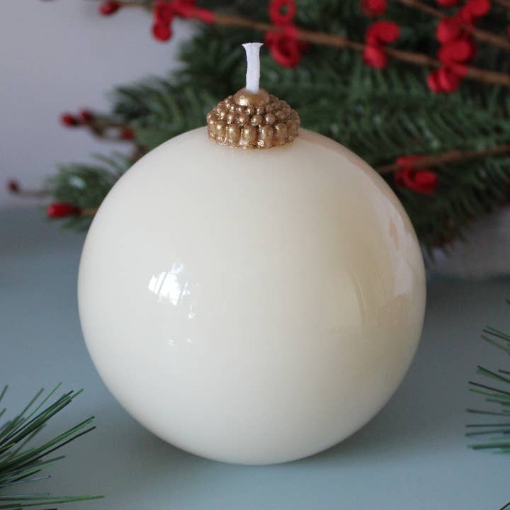 Christmas Ball Candle | Holiday Candle| Christmas Decor Gift for wholesale by Latana Candles