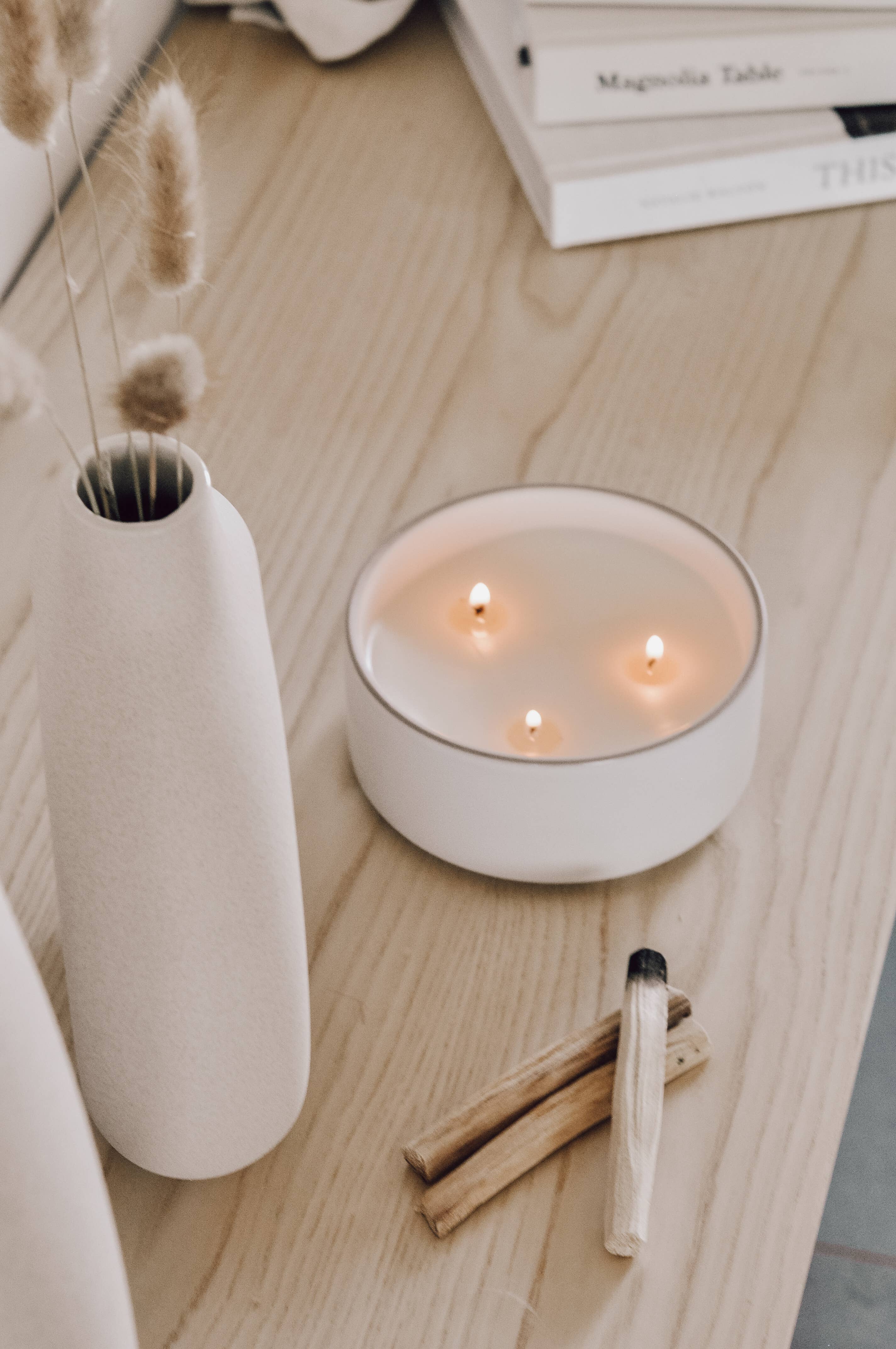 Sagebrush Home - Wholesale Jar/Filled Candle - Blue Pompeii Candle