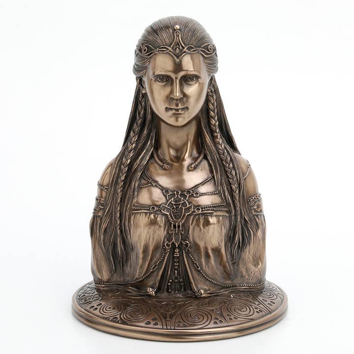 Signes Grimalt – wholesale Decorative figurine – Signes Grimalt - Celtic Danu Goddess Figure * 748