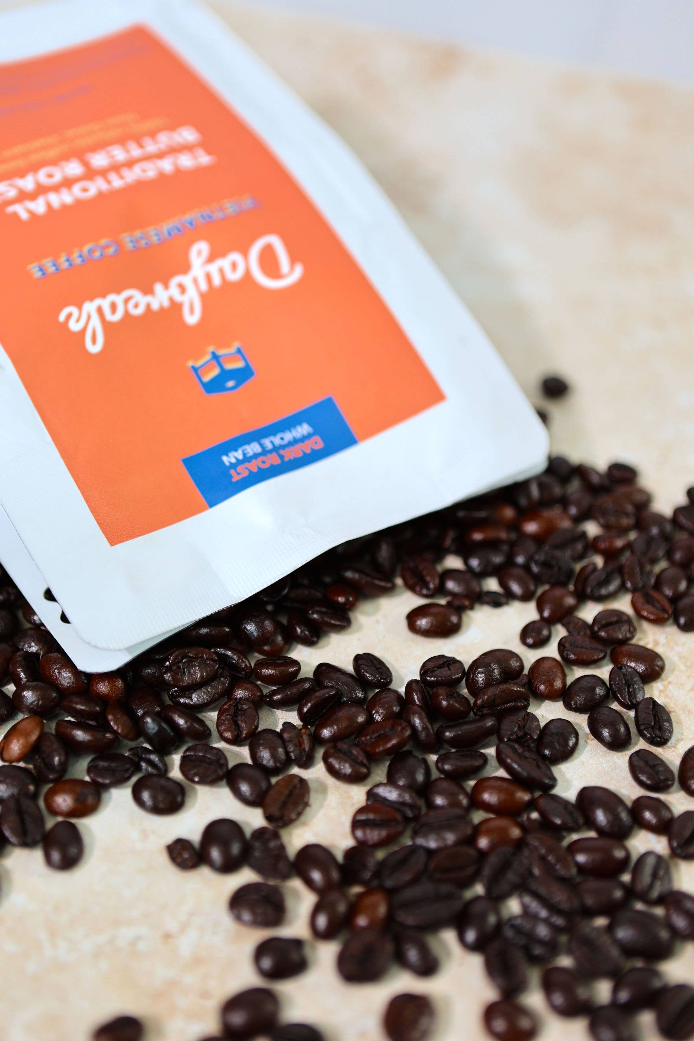 Daybreak Vietnamese Coffee - Wholesale Coffee Beans - [WHOLE BEAN] Butter-Roasted Vietnamese Coffee - DARK3