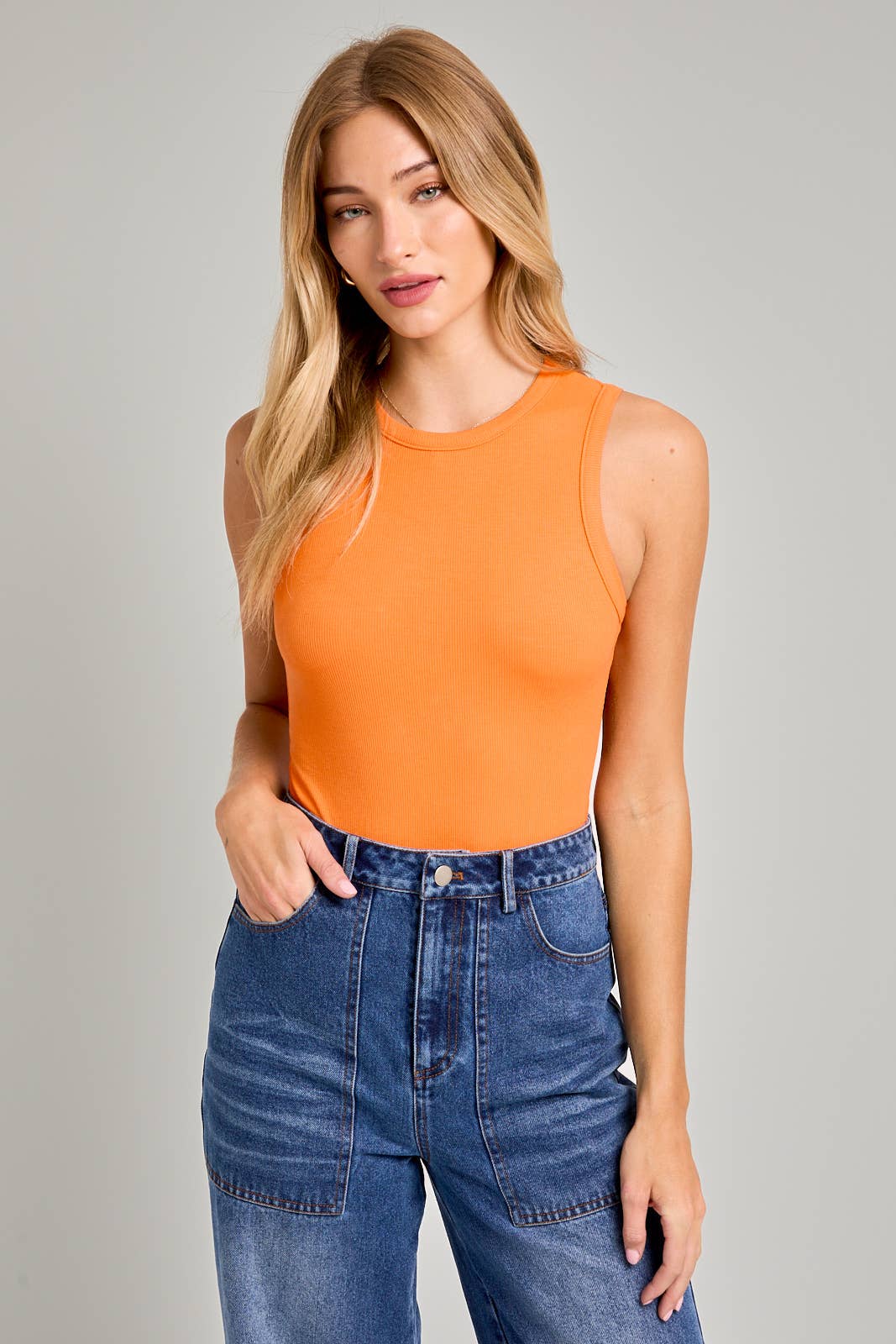 LE LIS - Wholesale Bodysuit - Women's - ROUND NECK SLEEVELESS BODYSUIT30