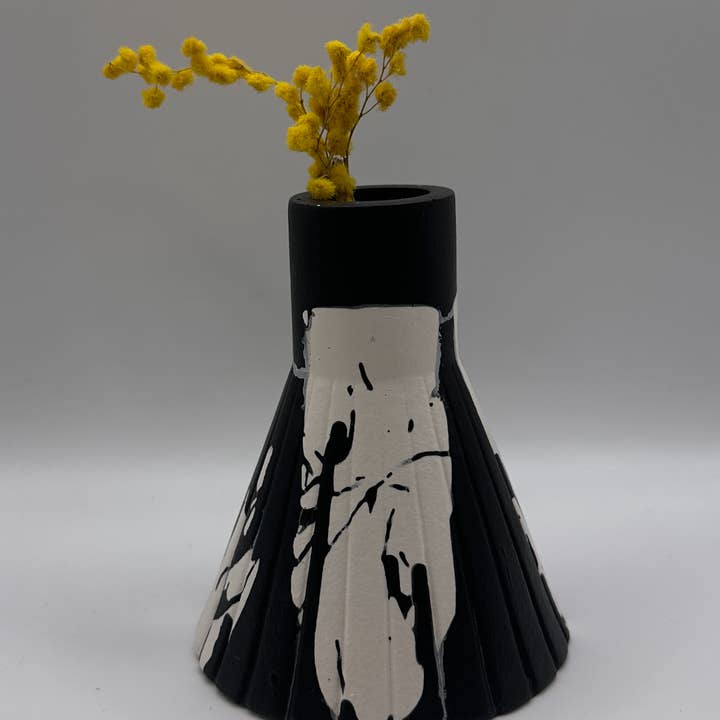 Vase - Graffiti - Schwarz-Weiß für den Großhandel von Made By Robyn