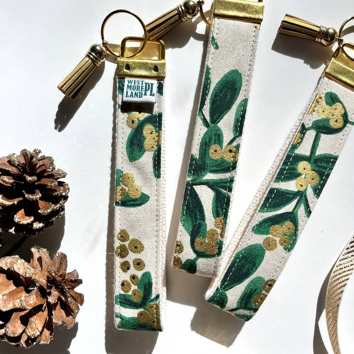 Westmoreland Place - Wholesale Keychain - Women's - Limited Winter Edition - Greenery & Gold Key Fob Wristlet4