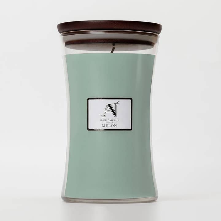 Vela Perfumada en Tarro con Tapa de Madera, Melón, 70+ Horas para venta al por mayor de Aroma Naturals
