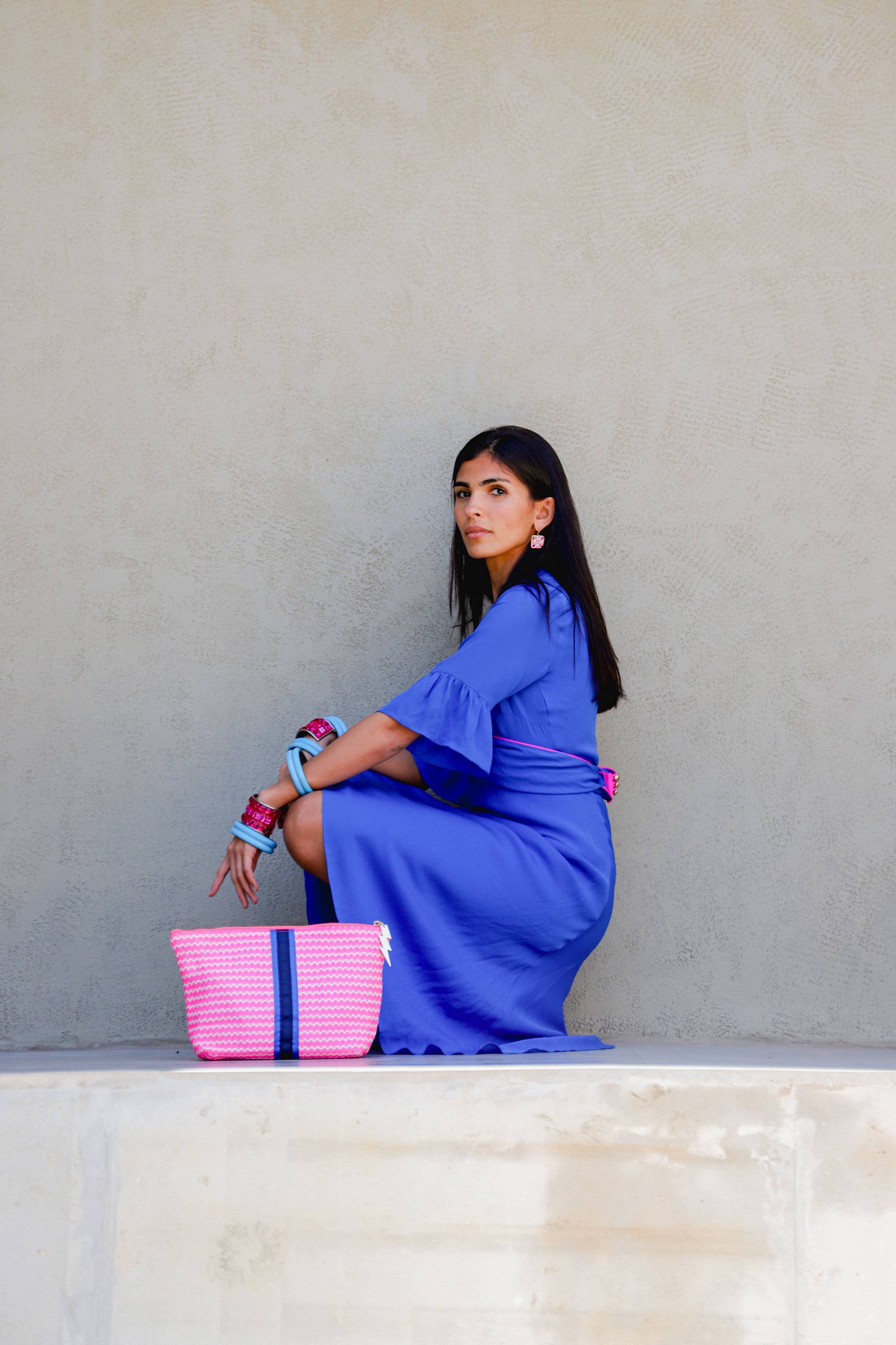 Cockatoo – Großhandel Schmink-/Kosmetiktasche – Große knallpinke Tasche mit Wackelmuster1