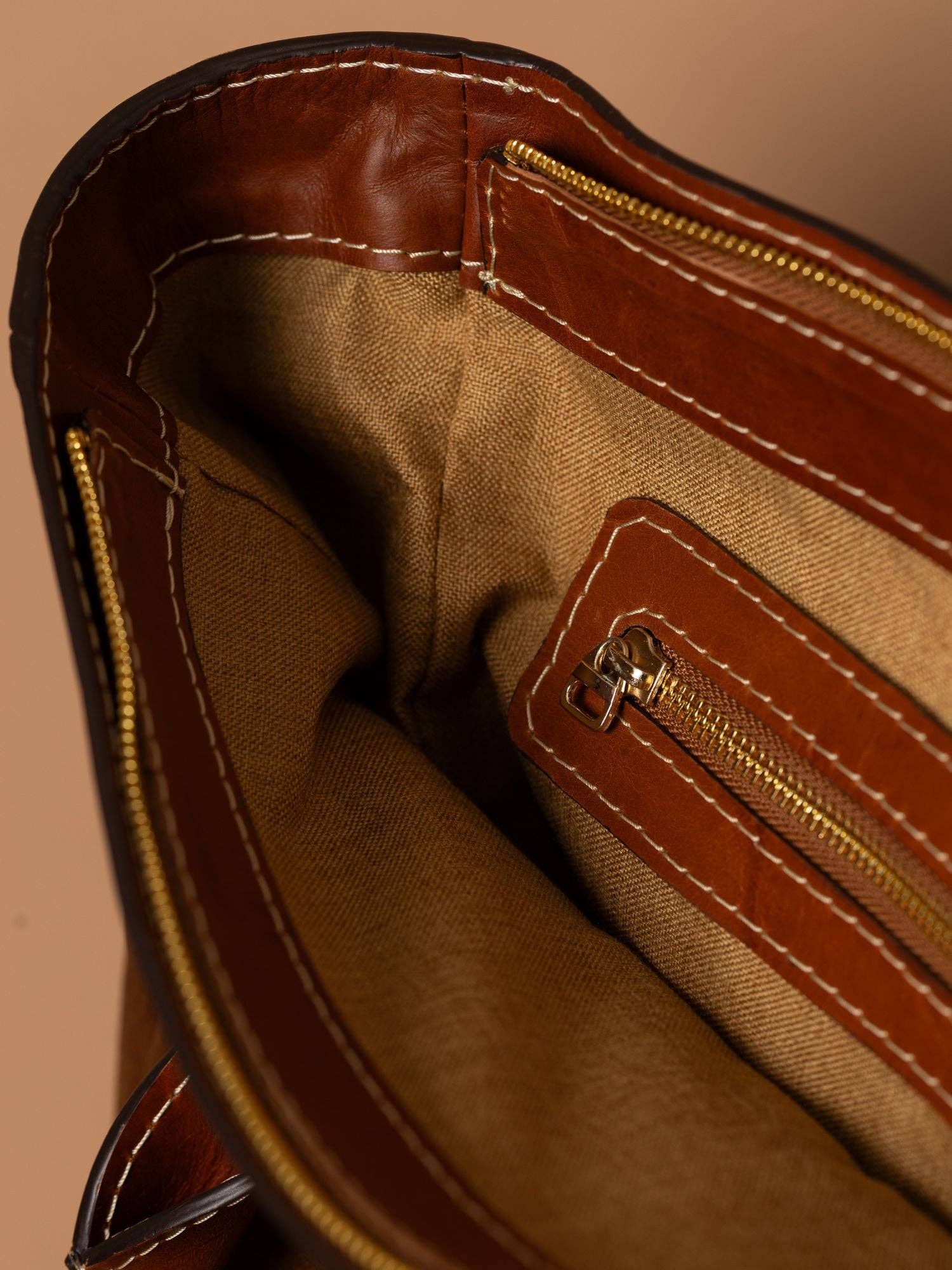 Alejandra Collective - Wholesale Tote Bag - Women's - Sienna Leather Tote Bag Tan2