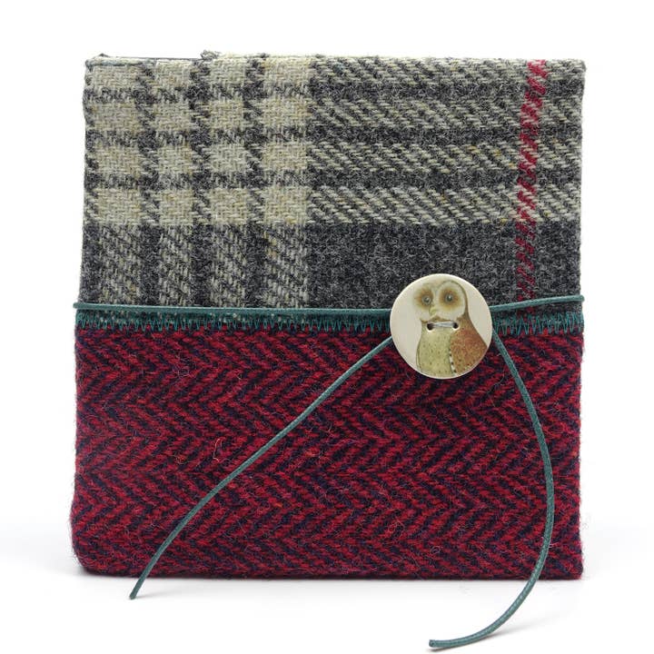 Tae Haud Yer Haiverings, colore: grigio e rosso. per la vendita all'ingrosso da parte di Bertie Girl