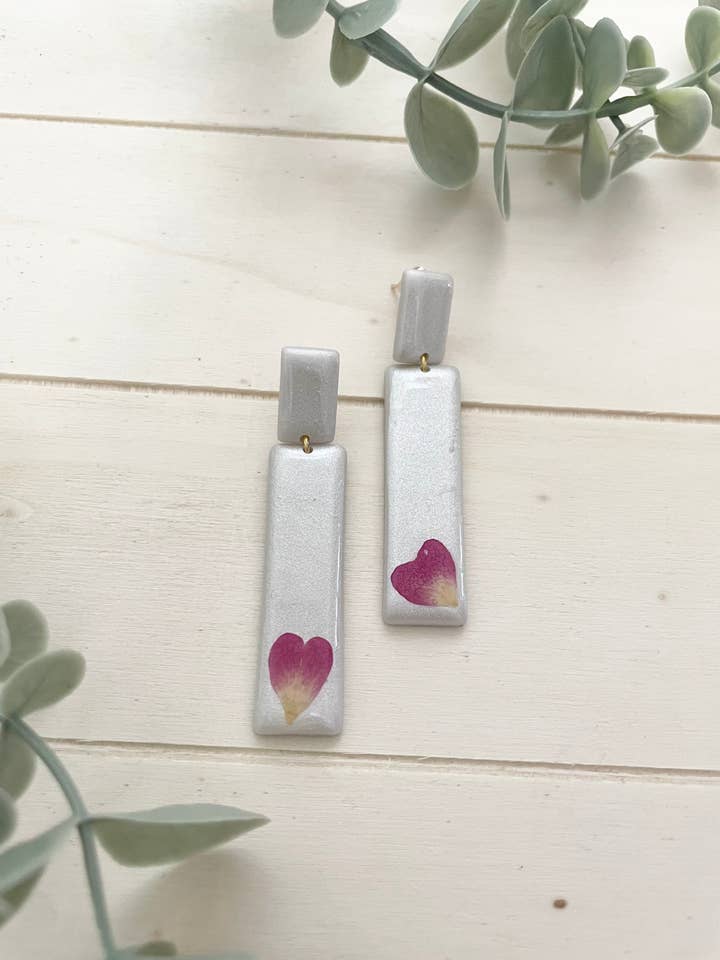 Rose (With Real Rose Petals) for wholesale by SODADE design