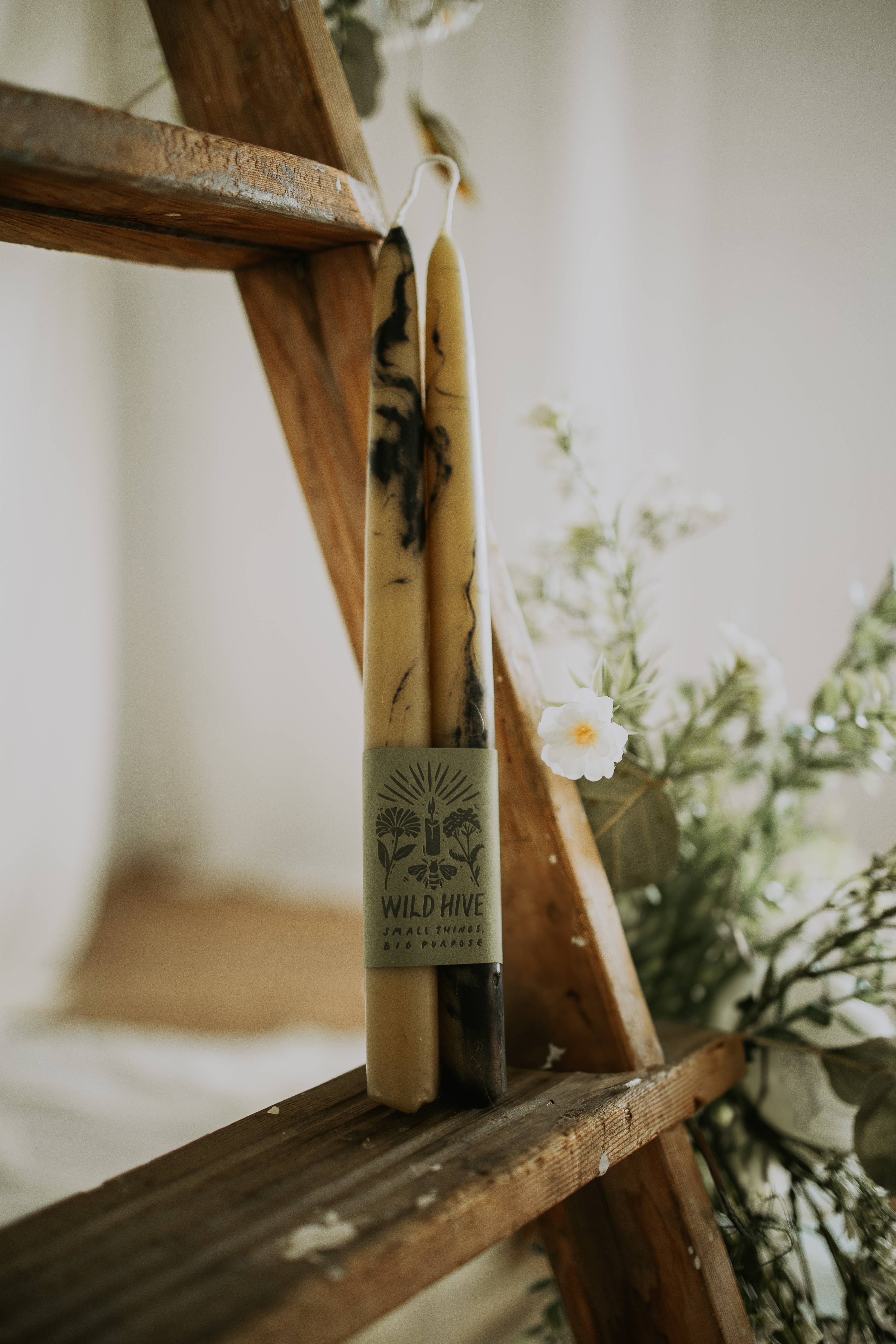 Wild Hive Apiary – Großhandel Konische Kerze/Kerzenhalter – Rauchige Kegelkerzen1