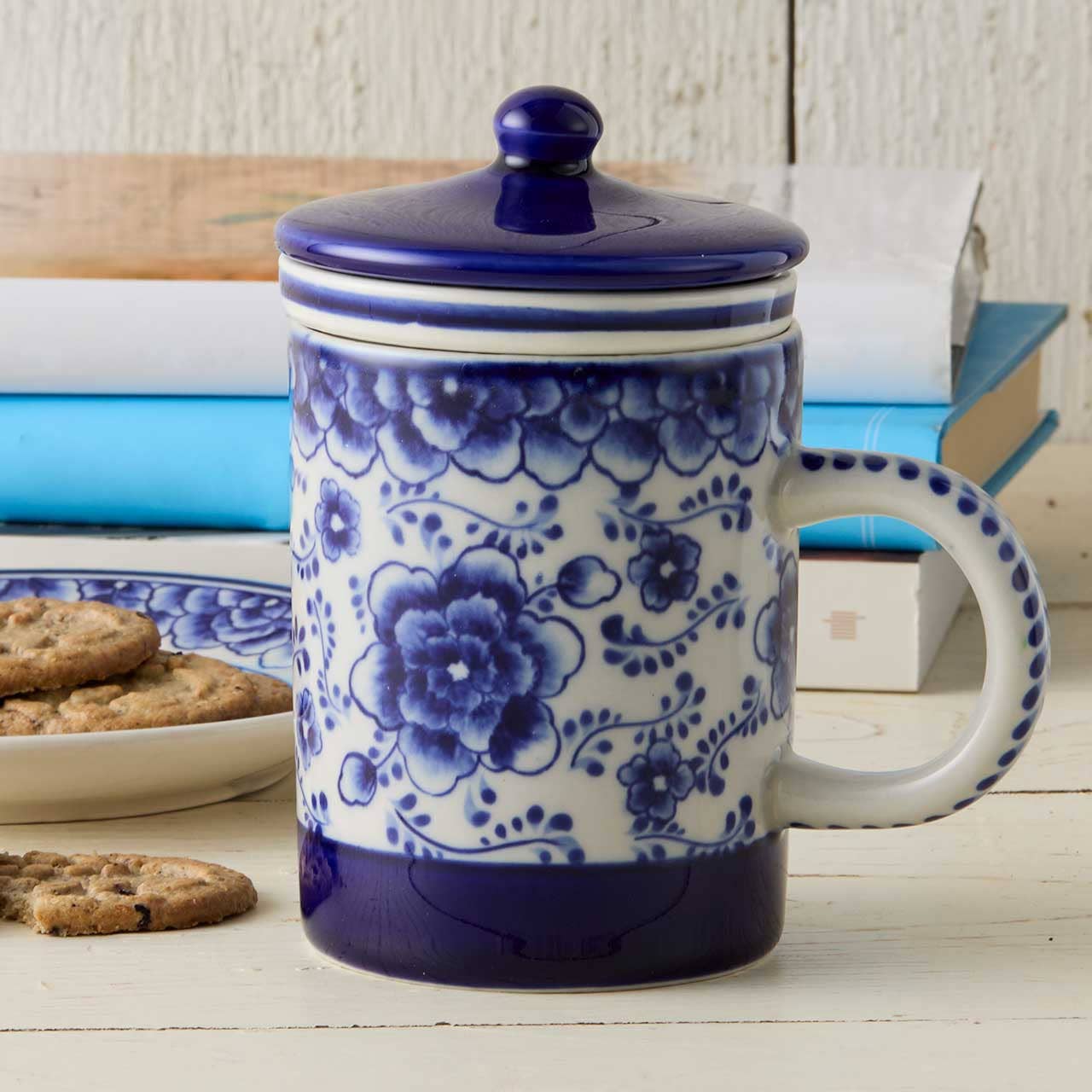 SERRV International - Wholesale Tea Strainer/Infuser - Indigo Bloom Tea Infuser Mug1