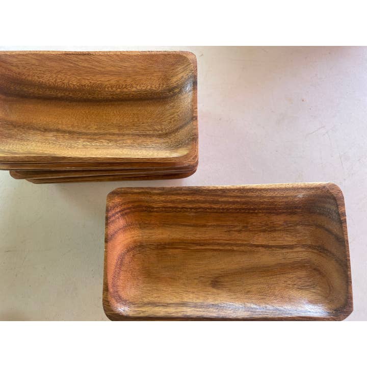 Woodware&Co - Wholesale Serving Tray - Rectangle-Shaped Acacia Wooden Trays
