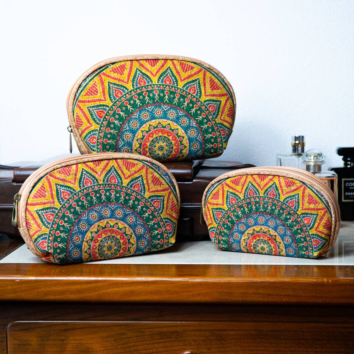 Meninas Bonitas Cork - Wholesale Makeup/Cosmetic Bag - Luxury Women's 3-Piece Cork Cosmetic Bag Set BAG-226713