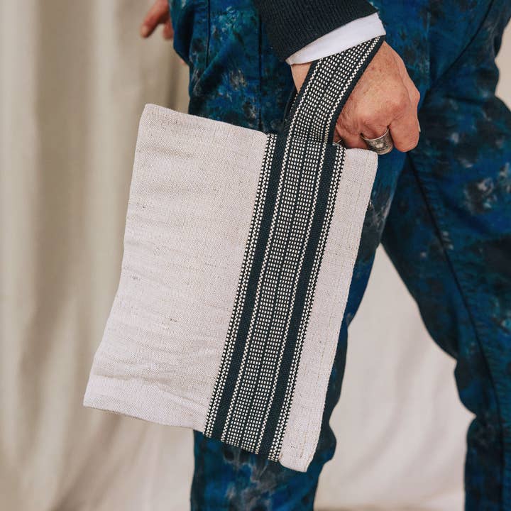 Will & Atlas - Vendita all'ingrosso Braccialetti - Borsetta da polso, juta / Pochette Belleville Nera, 3 misure3