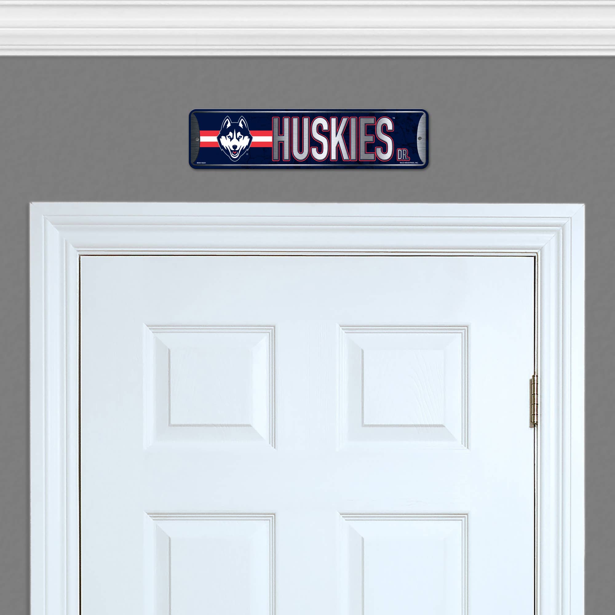 Rico Industries - Wholesale Sign - NCAA  Connecticut Huskies - UCONN  Metal Street Sign3