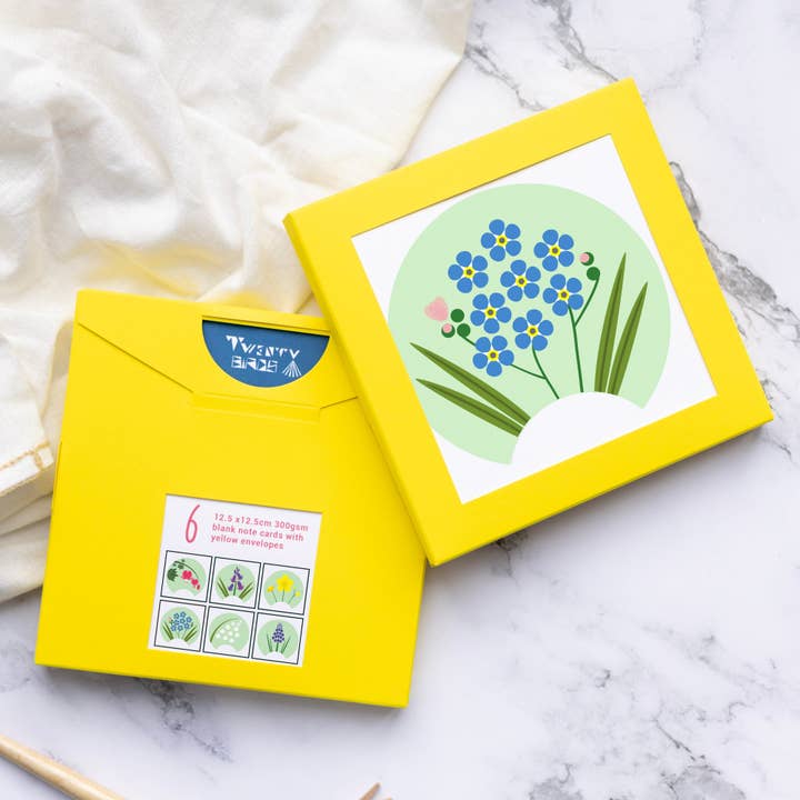 6 x Petites Cartes - Fleurs de mi-printemps pour la vente par Twenty Birds