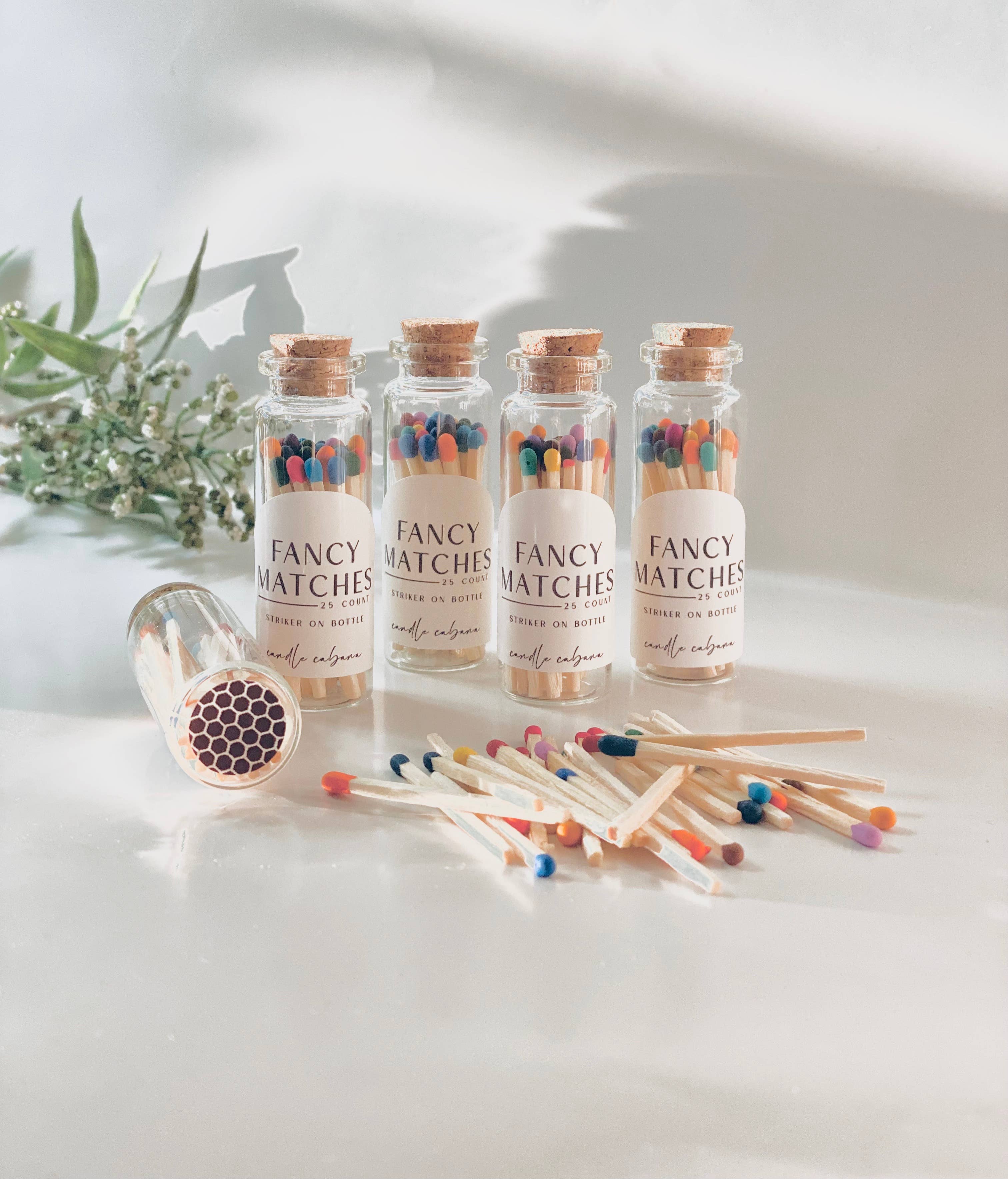 Candle Cabana – wholesale Tändsticka – Färgade tändstickor i glasflaska med korklock - 25 st - Striker3