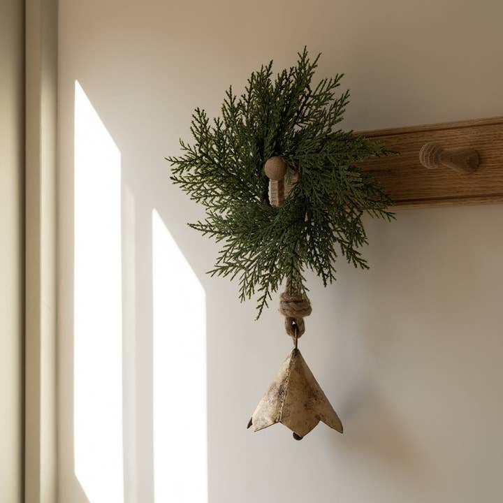 Hudson Home - Wholesale Bell - Scalloped Cow Bell