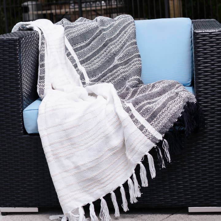 Elsie & Zoey - Wholesale Throw Blanket - Genevieve 50x70" Indoor/Outdoor Recycled Woven Throw Blanket
