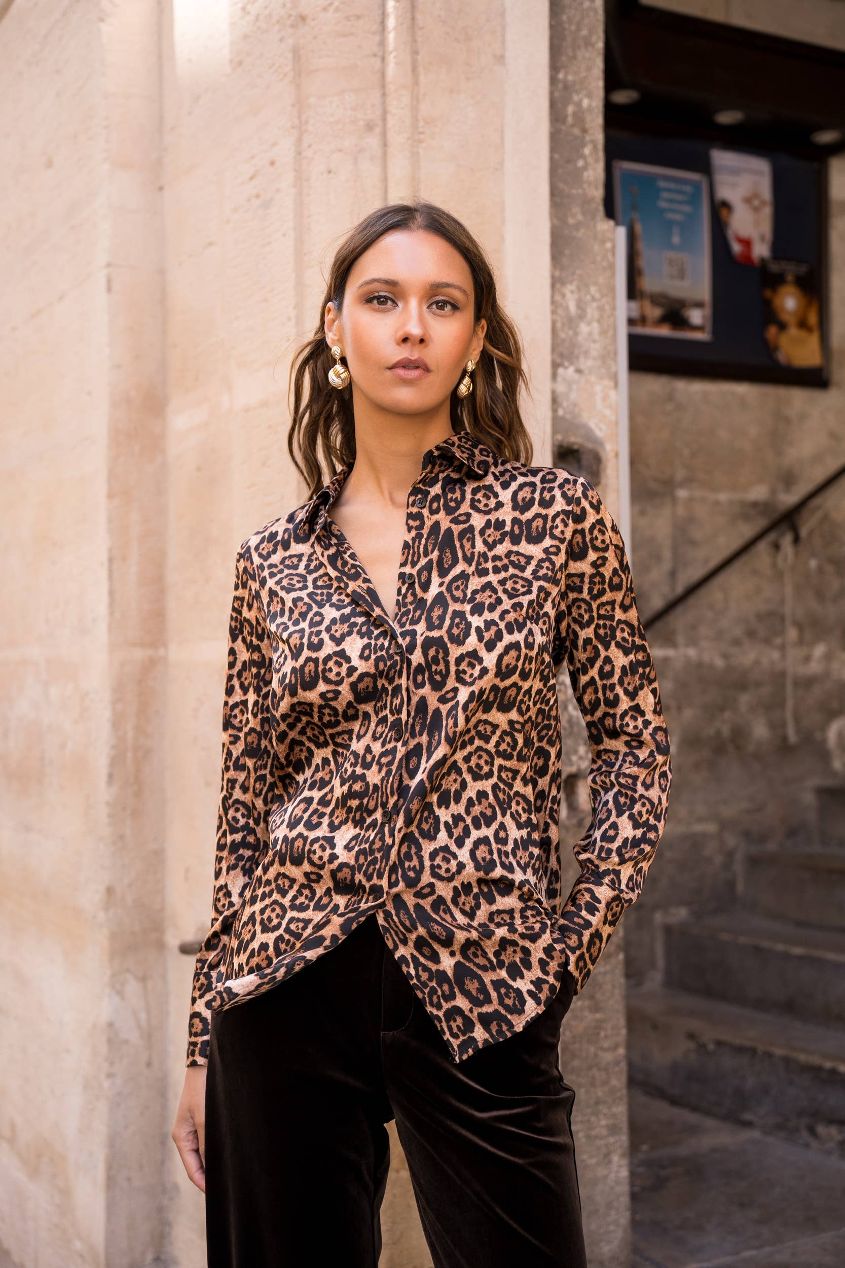 Attentif Paris - Wholesale Button Down Shirt - Women's - Satin shirt with classic notched collar79