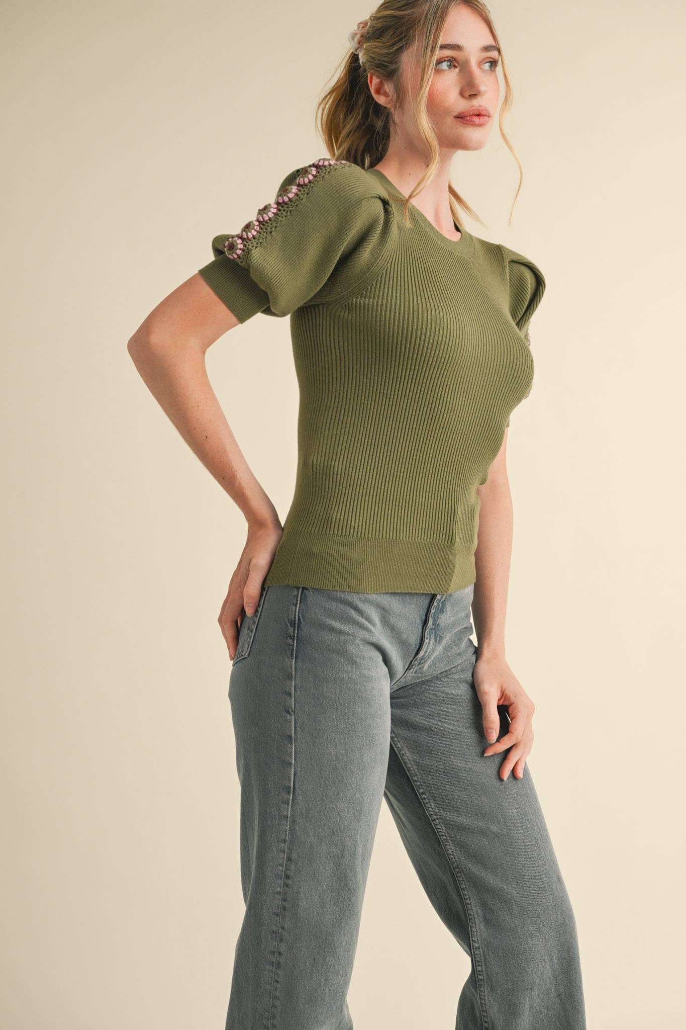 &MERCI - Wholesale Knit Top - Women's - HAND-MADE CROCHET PUFF SLEEVE SWEATER MSW1056714