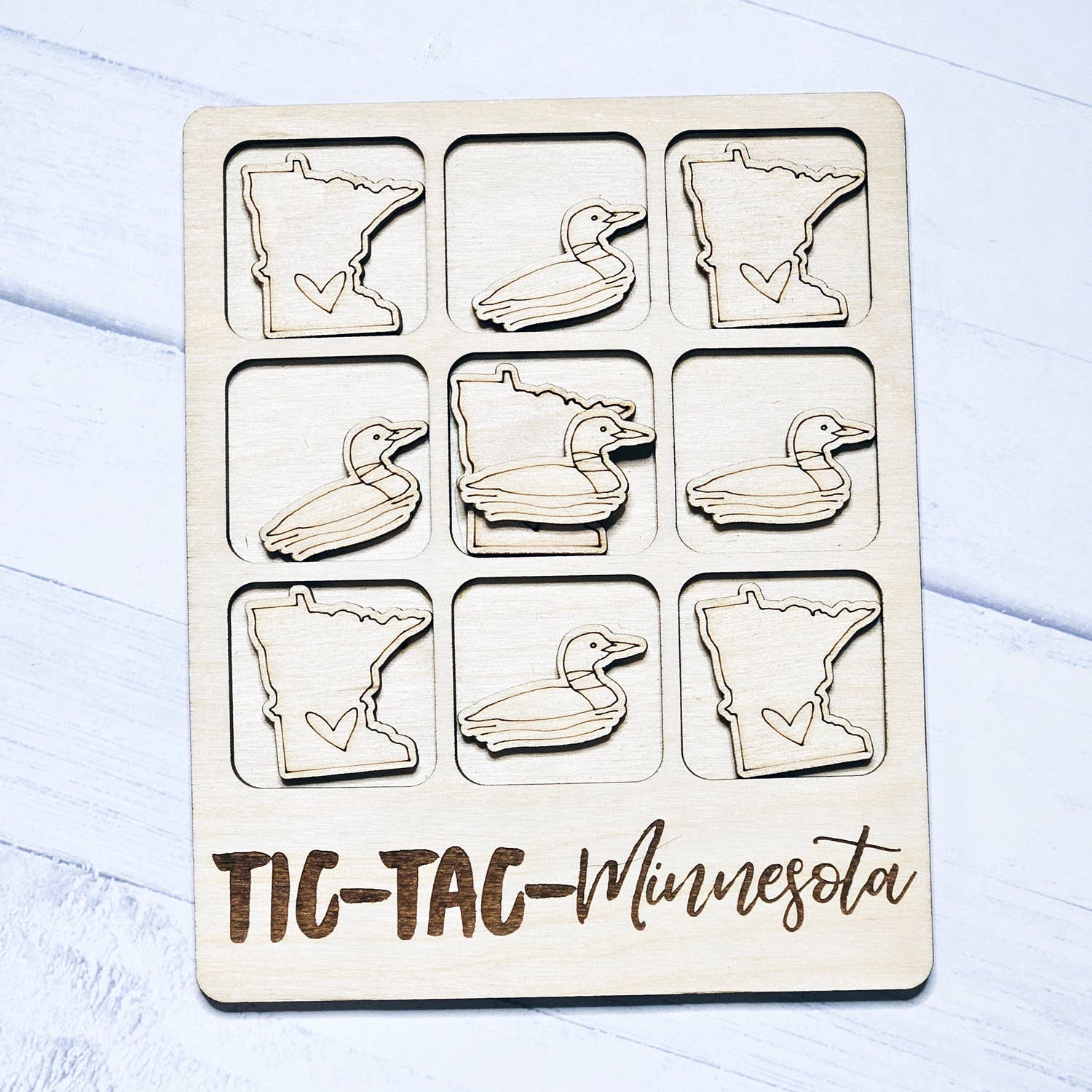 The Trendy Traveler - Vendita all'ingrosso Giochi da tavolo - Gioco Tic-Tac-Toe del Minnesota Loon2