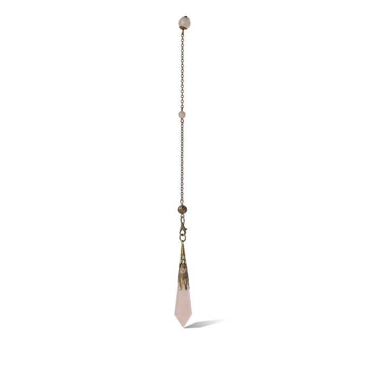 Pendule de divination en cristal de quartz rose pour la vente par Cedar and Myrrh